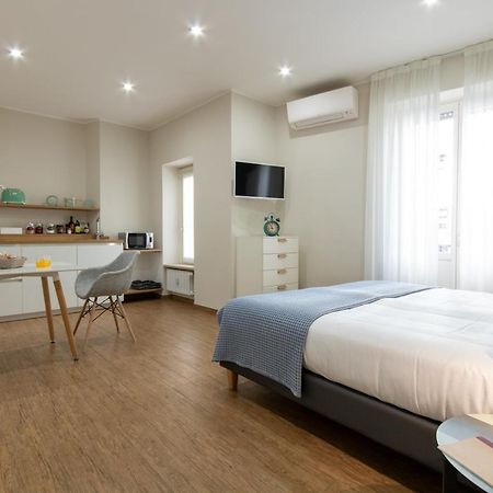 Aqualago Casa Vacanze Apartment C Verbania Buitenkant foto